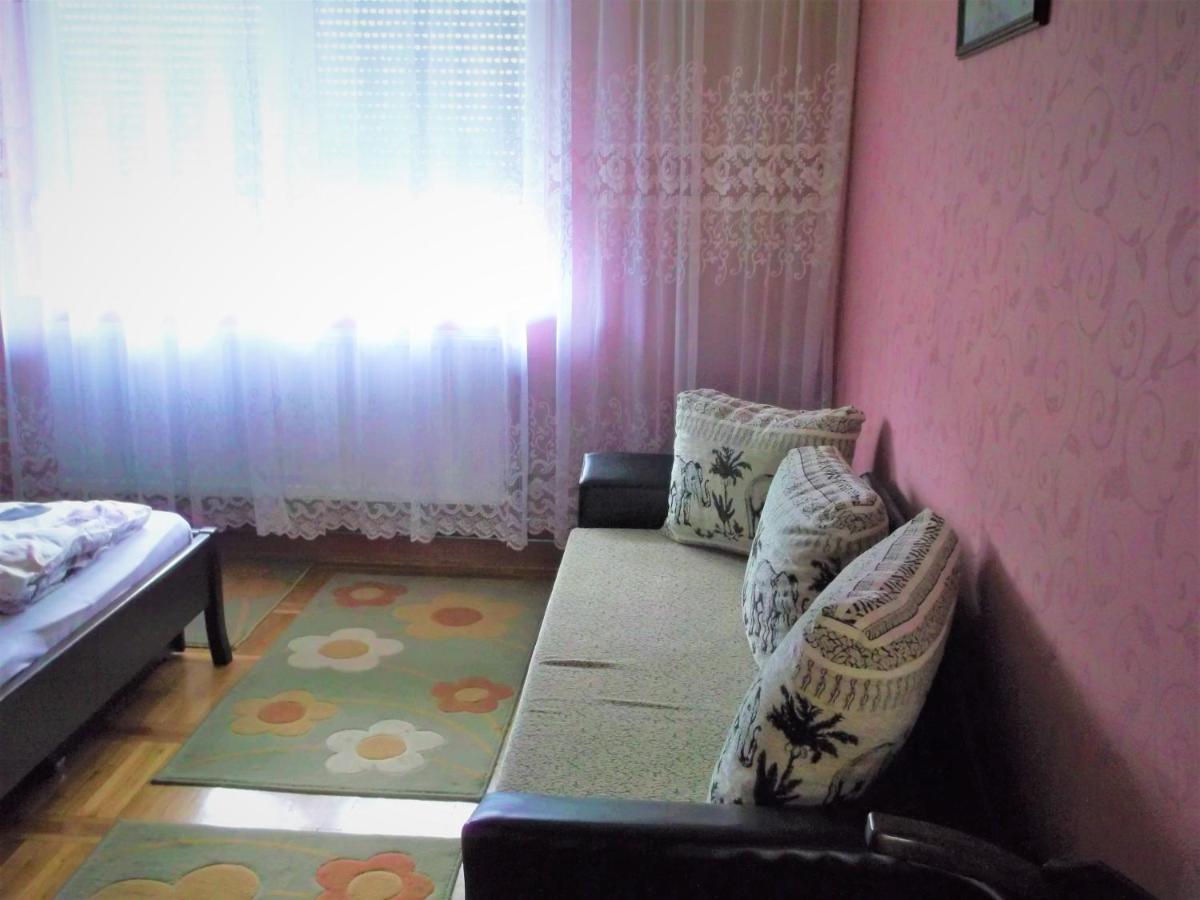 Big Apartman Hajdúszoboszló 外观 照片
