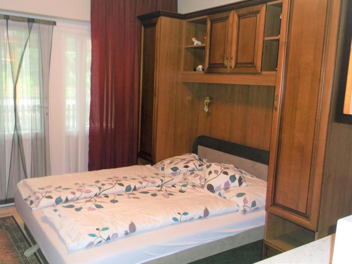Big Apartman Hajdúszoboszló 外观 照片